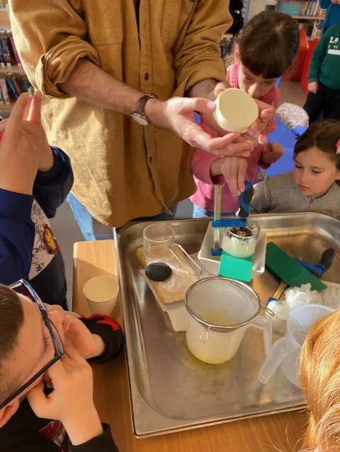 Affiche : Atelier scientifique Les métamorphoses du lait